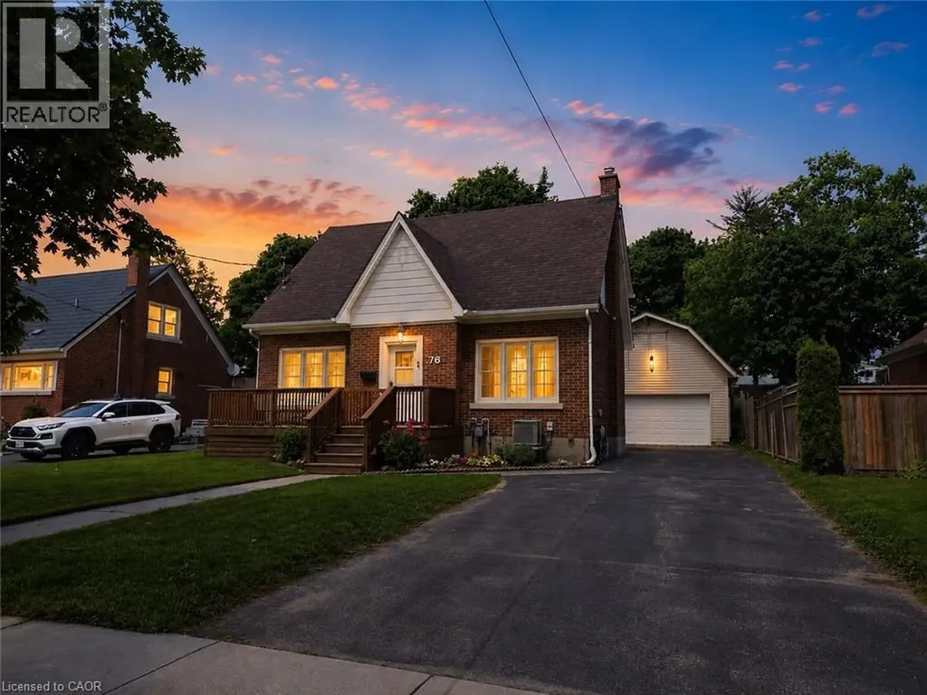 76 Brentwood Avenue Kitchener ON N2H 2C8