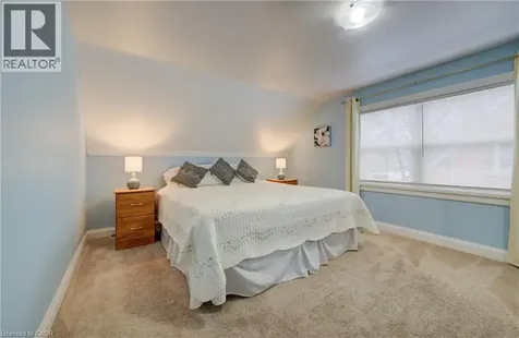76 Brentwood Avenue Kitchener ON N2H 2C8