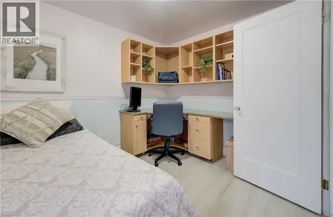 76 Brentwood Avenue Kitchener ON N2H 2C8