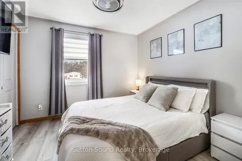 35 Pine Tree Drive South Bruce Peninsula ON N0H 1P0