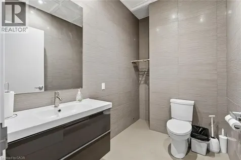 3075 Hospital Gate Oakville ON L6M 1M1