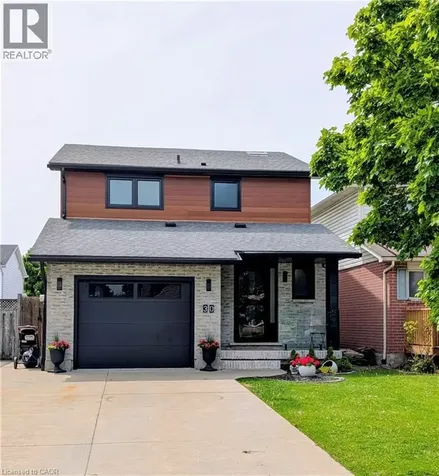 30 Buchanan Crescent Thorold ON L2V 4M5