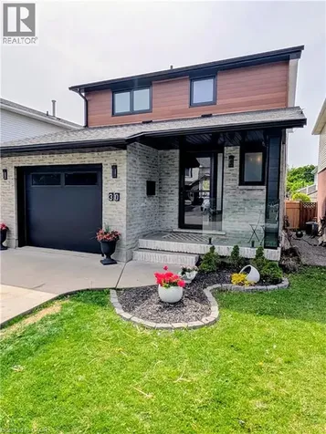 30 Buchanan Crescent Thorold ON L2V 4M5
