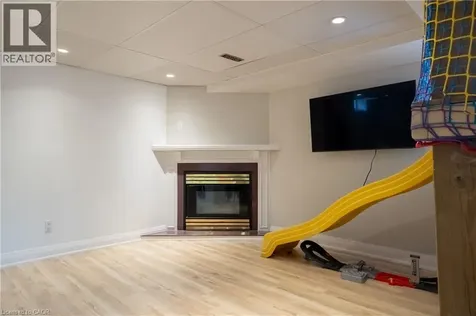 30 Buchanan Crescent Thorold ON L2V 4M5