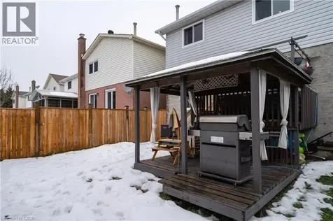 30 Buchanan Crescent Thorold ON L2V 4M5