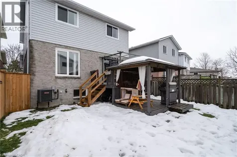 30 Buchanan Crescent Thorold ON L2V 4M5