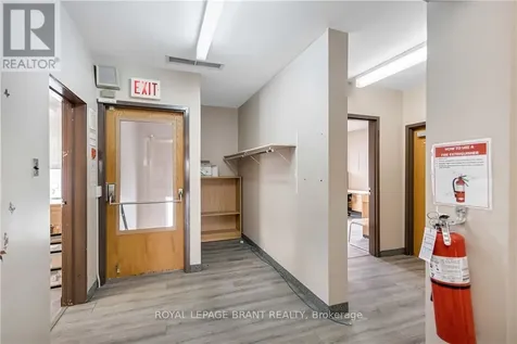 70 Chatham Street Brantford ON N3T 2P1