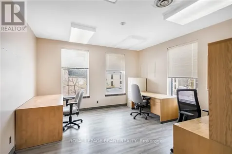 70 Chatham Street Brantford ON N3T 2P1