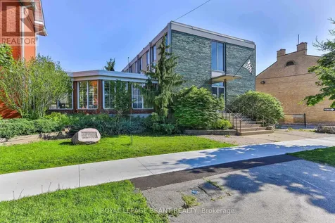 70 Chatham Street Brantford ON N3T 2P1