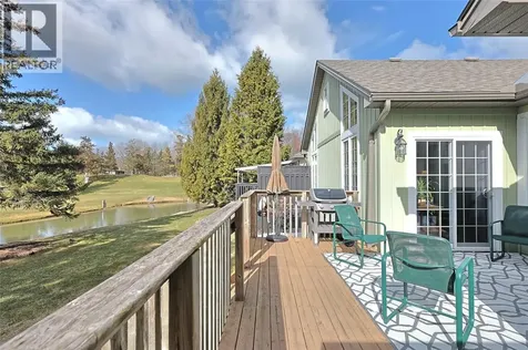 13 Oakwood Links Lane Grand Bend ON N0M 1T0