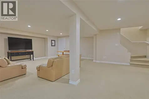 13 Oakwood Links Lane Grand Bend ON N0M 1T0