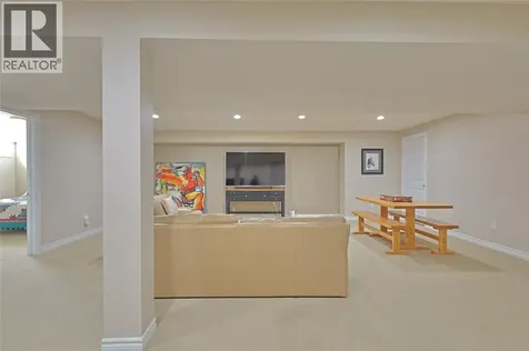 13 Oakwood Links Lane Grand Bend ON N0M 1T0