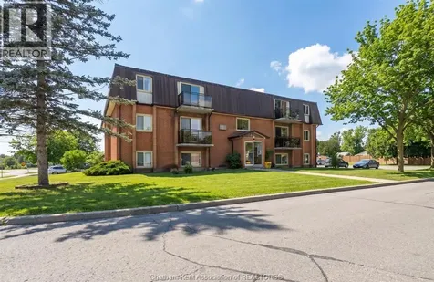 42 Parkview Heights Aylmer ON N5H 2J8