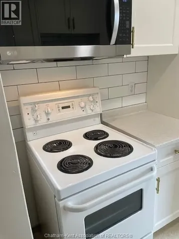 42 Parkview Heights Aylmer ON N5H 2J8