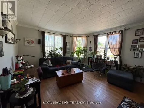 403 Mackay Street Pembroke ON K8A 1E3