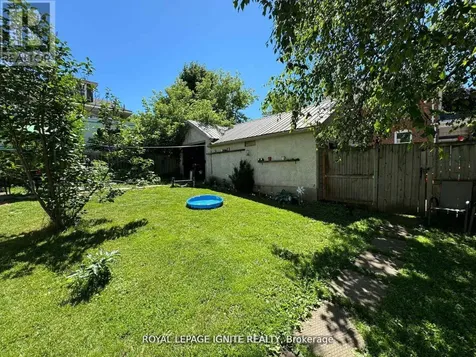 403 Mackay Street Pembroke ON K8A 1E3
