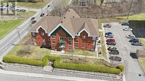 1101 Clement Street Hawkesbury ON K6A 3P1