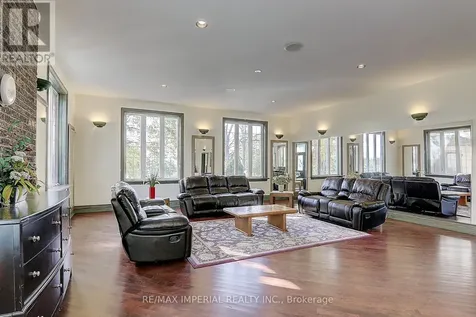 13231 Kennedy Road Whitchurch-stouffville ON L4X 7X5