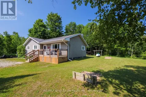 32 Sugarbush Road South Bruce Peninsula ON N0H 2T0