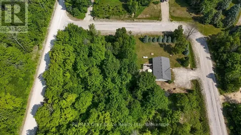 32 Sugarbush Road South Bruce Peninsula ON N0H 2T0