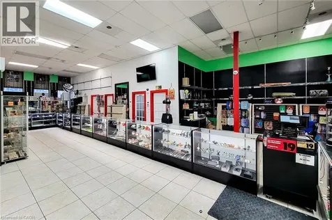 290 Kenilworth Avenue Hamilton ON L8H 4S9