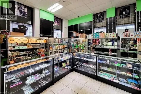 290 Kenilworth Avenue Hamilton ON L8H 4S9
