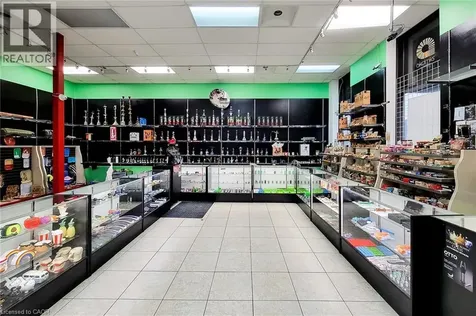 290 Kenilworth Avenue Hamilton ON L8H 4S9