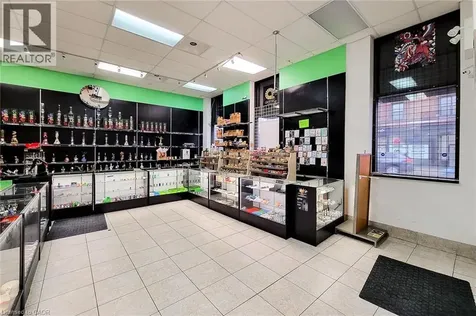 290 Kenilworth Avenue Hamilton ON L8H 4S9