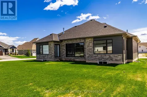 116 Laurens Lane Georgian Bluffs ON N0H 1S0