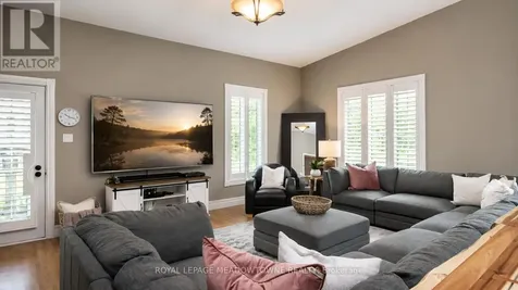 5169 Wellington 125 Road Erin ON L7J 2L8