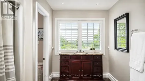 5169 Wellington 125 Road Erin ON L7J 2L8