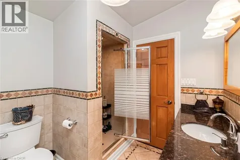 92 Auchmar Road Hamilton ON L9C 1C5