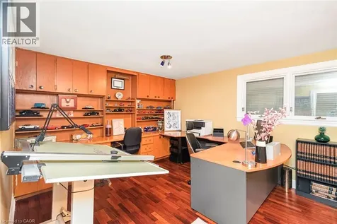 92 Auchmar Road Hamilton ON L9C 1C5
