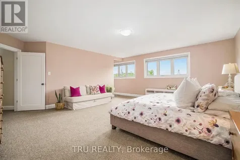 2465 Marchurst Road Ottawa ON K2W 0H2