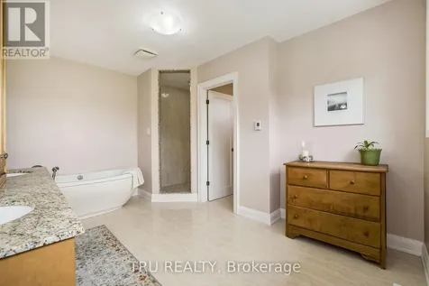 2465 Marchurst Road Ottawa ON K2W 0H2