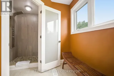 2465 Marchurst Road Ottawa ON K2W 0H2