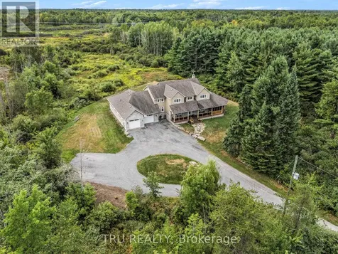 2465 Marchurst Road Ottawa ON K2W 0H2