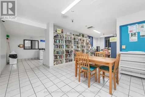 1505 Baseline Road Ottawa ON K2C 3L4