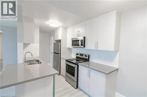 4422 Huron Street Niagara Falls ON L2E 7C8