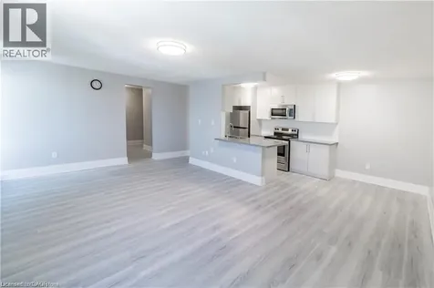 4422 Huron Street Niagara Falls ON L2E 7C8