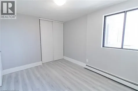 4422 Huron Street Niagara Falls ON L2E 7C8