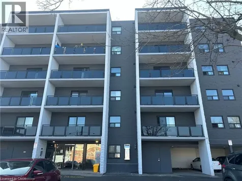 4422 Huron Street Niagara Falls ON L2E 7C8
