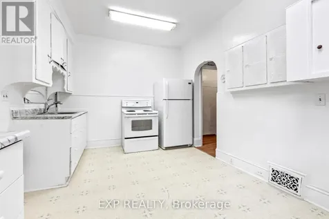 292-294 Clarence Street Ottawa ON K1N 5R3