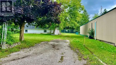 1069 7th Avenue Hanover ON N4N 2K4