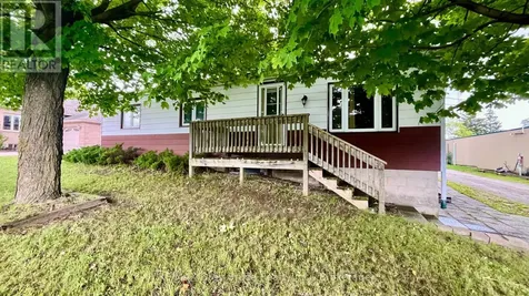 1069 7th Avenue Hanover ON N4N 2K4
