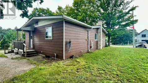 1069 7th Avenue Hanover ON N4N 2K4
