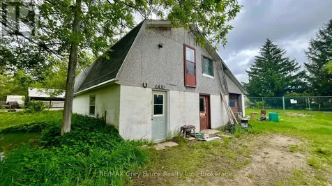 1069 7th Avenue Hanover ON N4N 2K4