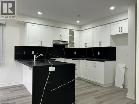 73 Dryden Lane Hamilton ON L8H 0B6