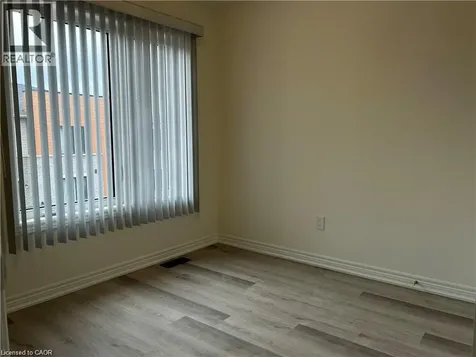 73 Dryden Lane Hamilton ON L8H 0B6