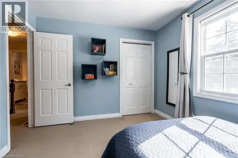 1 Acredale Drive Carlisle ON L0R 1H2